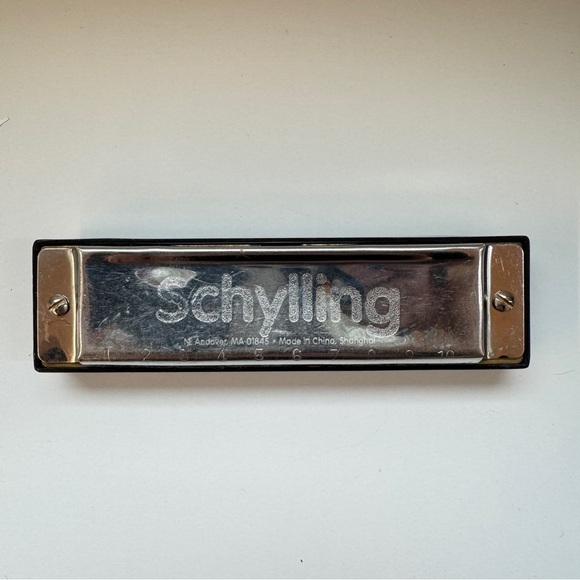 Blues Time Harmonica in Chrome Finish - Picture 2 of 4